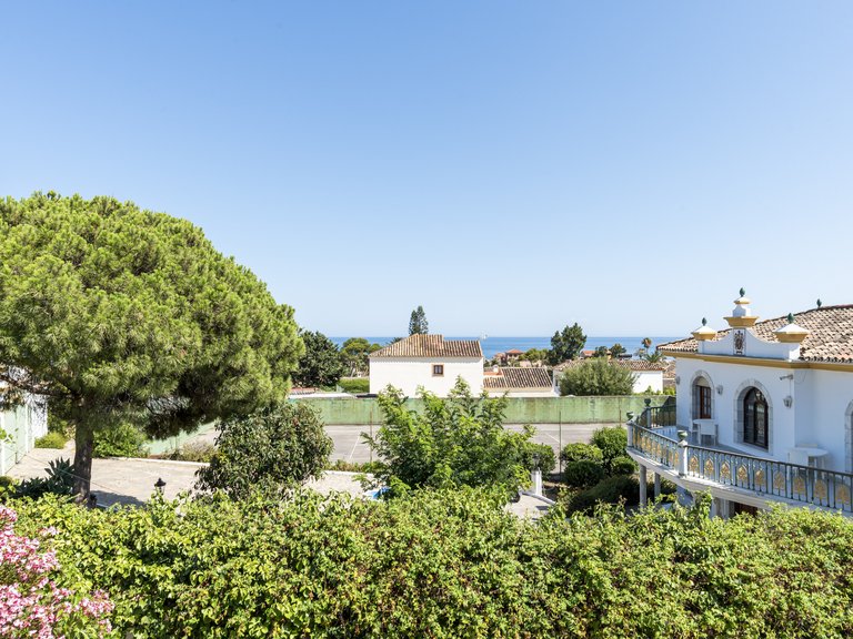 Apartment for Sale  in Estepona, Malaga 15