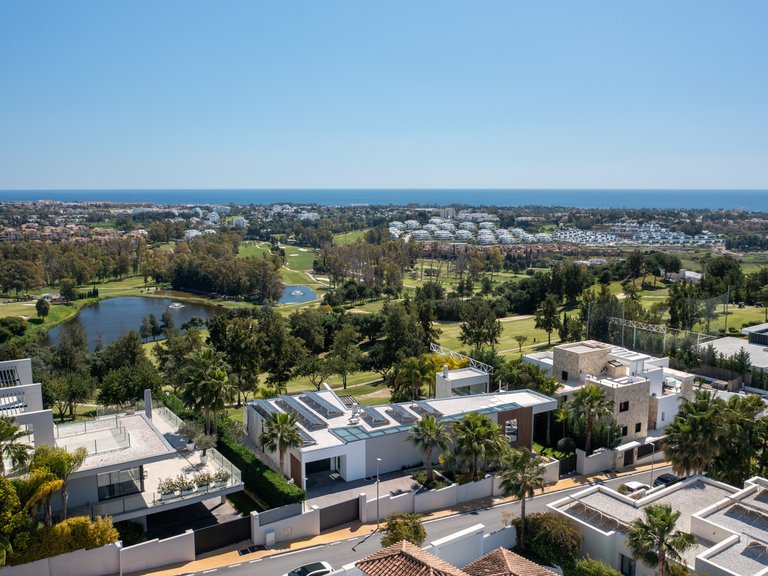Apartment for Sale  in Benahavis, Malaga 46