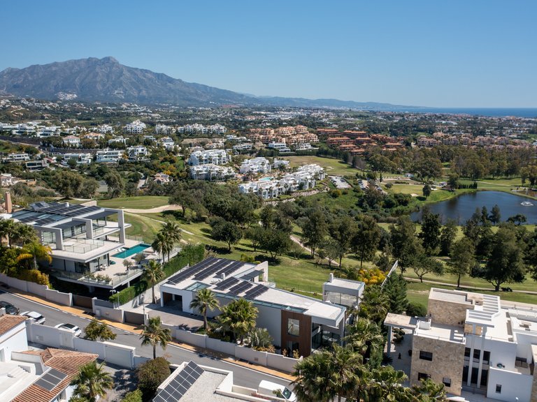 Apartment for Sale  in Benahavis, Malaga 45