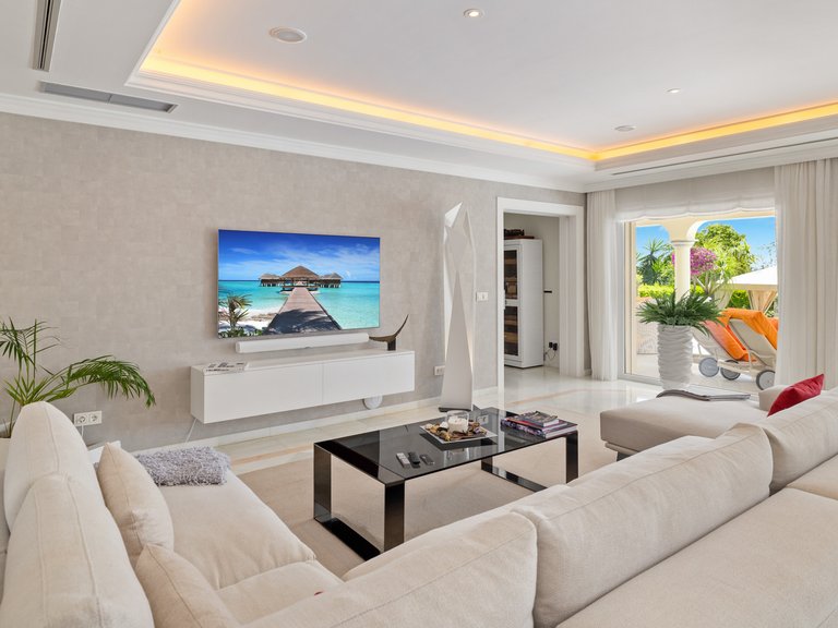 Apartment for Sale  in Marbella, Malaga 21