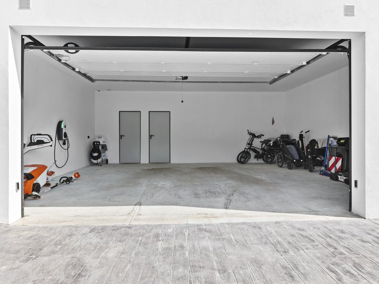 Apartment for Sale  in Benahavis, Malaga 46