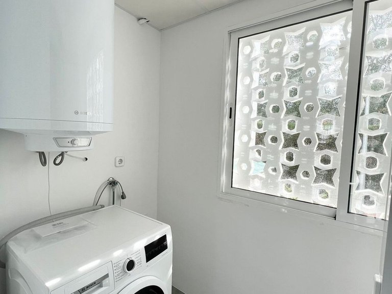 Apartment for Sale  in Estepona, Malaga 10