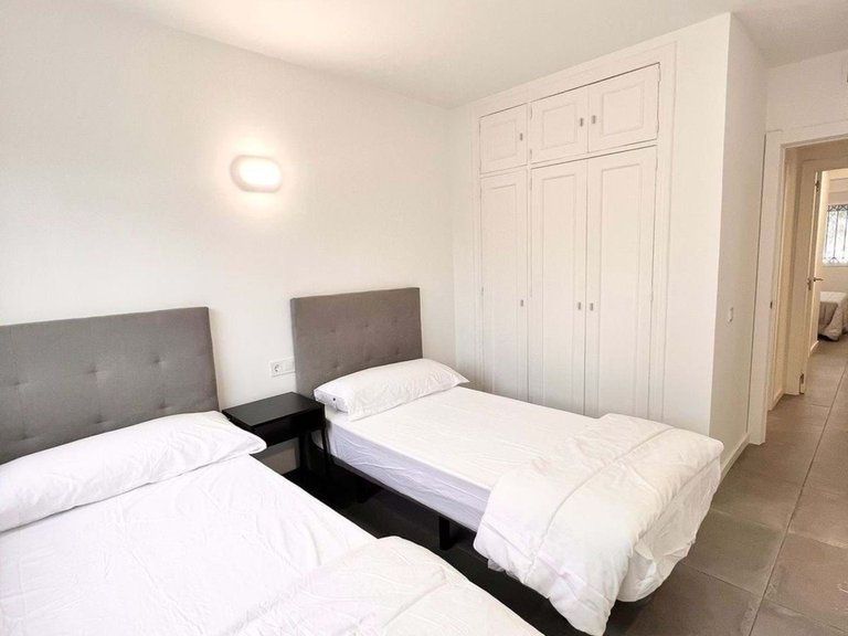 Apartment for Sale  in Estepona, Malaga 6