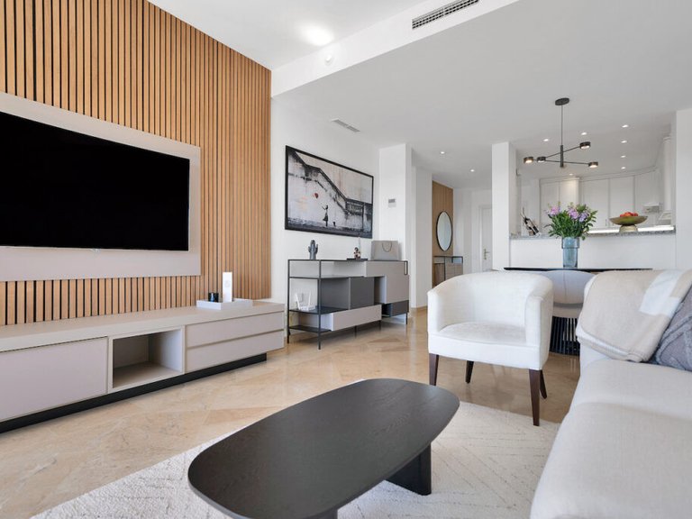 Apartment for Sale  in Marbella, Malaga 10