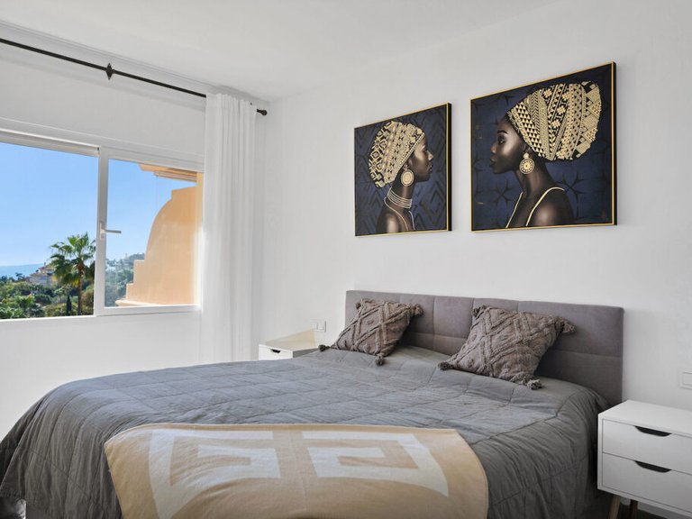 Apartment for Sale  in Marbella, Malaga 20