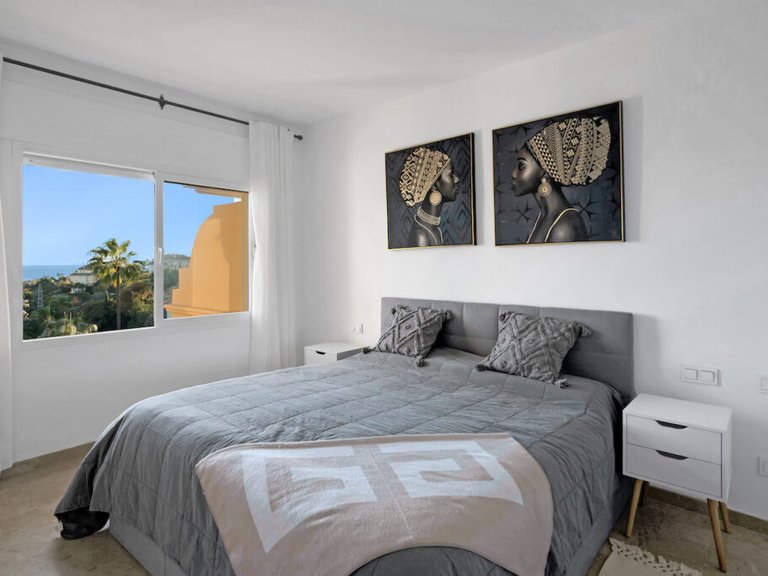 Apartment for Sale  in Marbella, Malaga 19