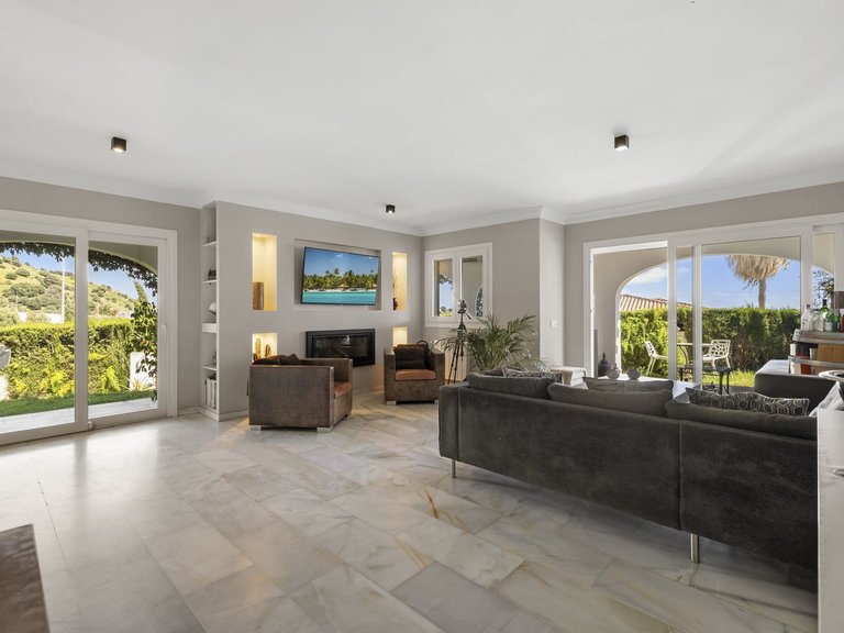 Apartment for Sale  in Mijas Costa, Malaga 5