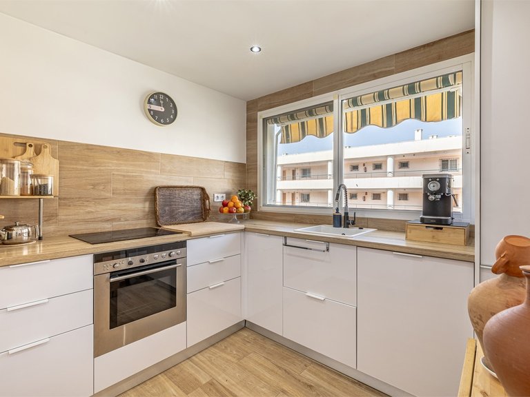 Apartment for Sale  in San Pedro De Alcantara, Malaga 7