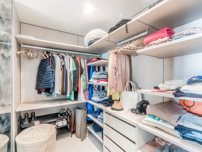 Apartment for Sale  in Marbella, Malaga 21