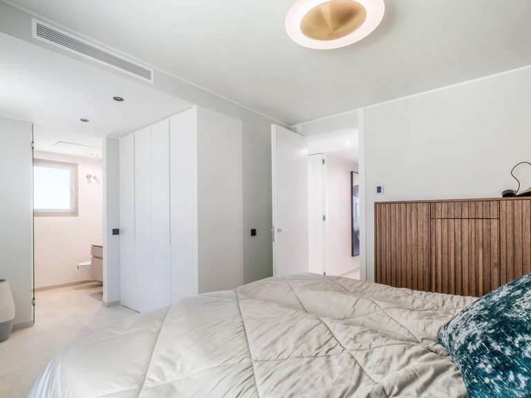 Apartment for Sale  in Marbella, Malaga 19