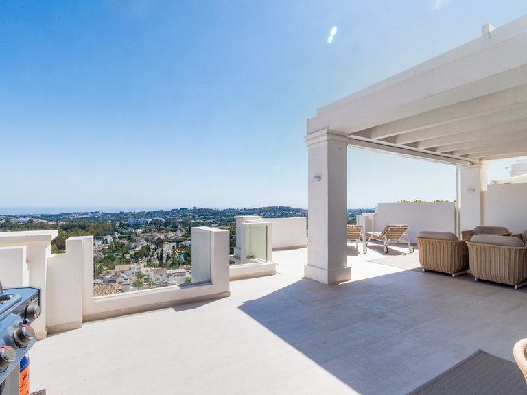 Apartment for Sale  in Marbella, Malaga 33