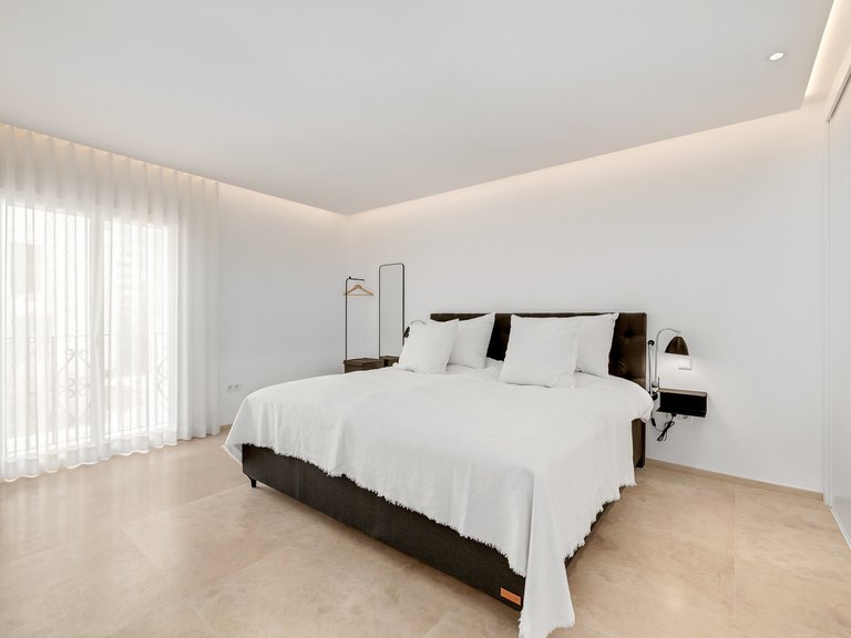 Apartment for Sale  in Marbella, Malaga 11