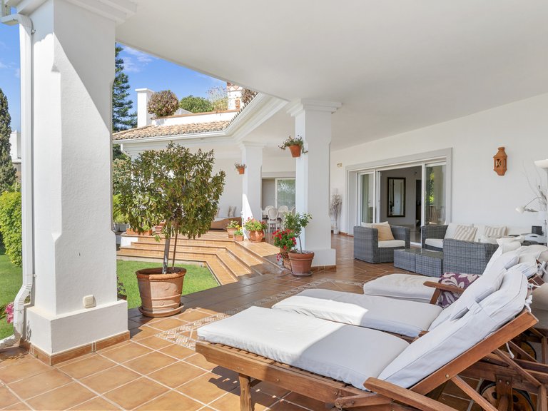 Villa for Sale in Benahavis, Malaga 45