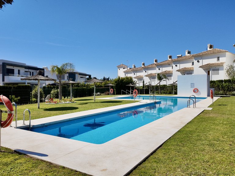 Town House for Sale in Oasis22, Estepona, Malaga 9