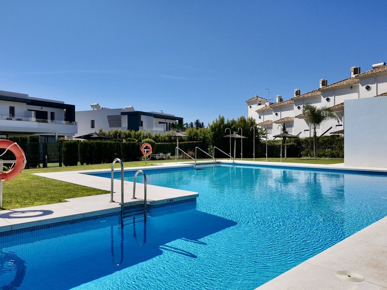 Town House for Sale in Oasis22, Estepona, Malaga 1