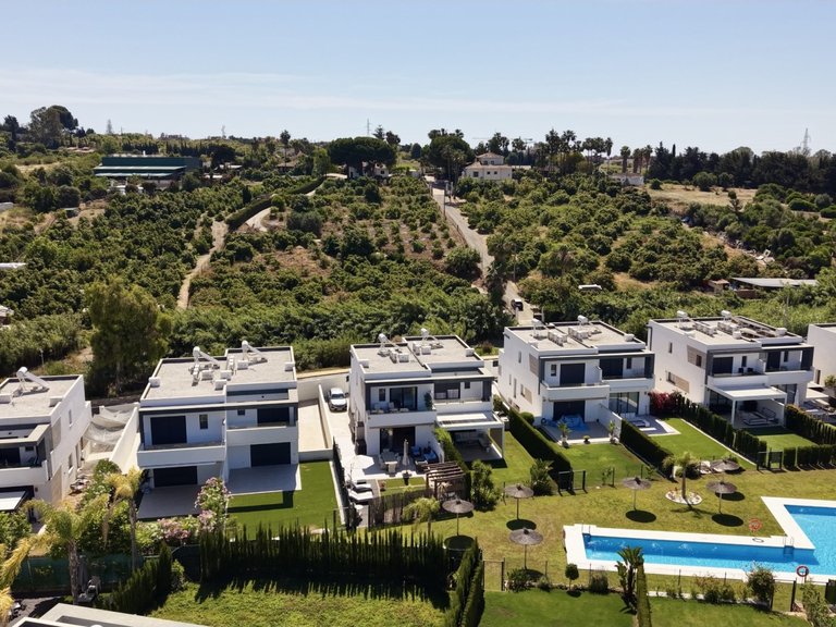 Town House for Sale in Oasis22, Estepona, Malaga 42