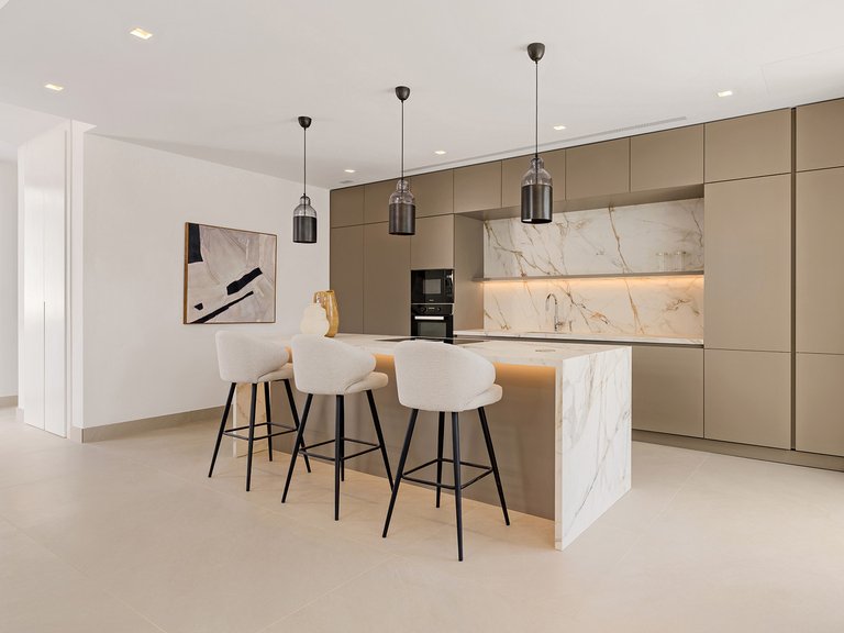 Villa for Sale in Estepona, Malaga 6