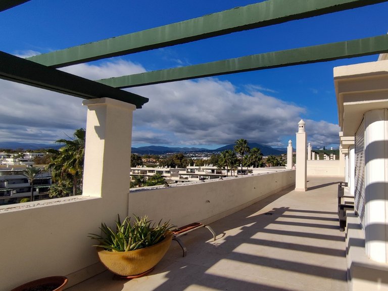 Penthouse for Sale in Lorcrimar, Marbella, Malaga 11