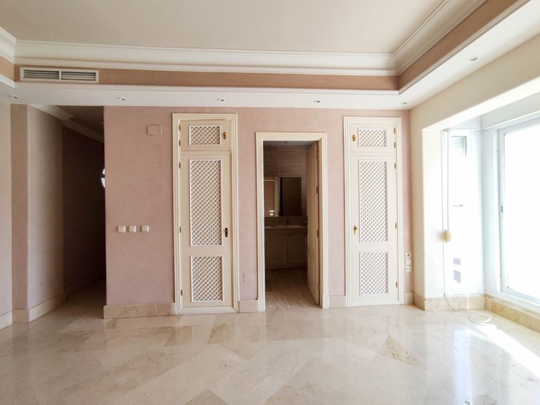 Penthouse for Sale in Lorcrimar, Marbella, Malaga 31