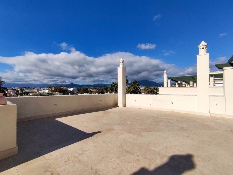 Penthouse for Sale in Lorcrimar, Marbella, Malaga 36