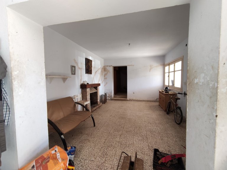 Country House for Sale in El Padron, Estepona, Malaga 3