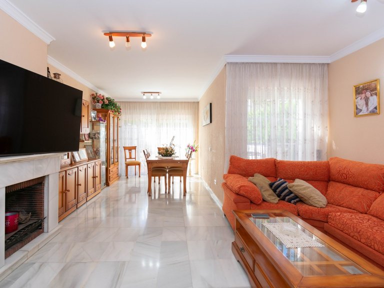 Town House for Sale in Estepona, Malaga 5