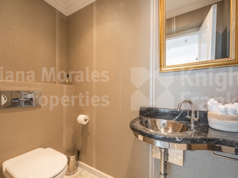 Villa for Sale in Marbella, Malaga 22