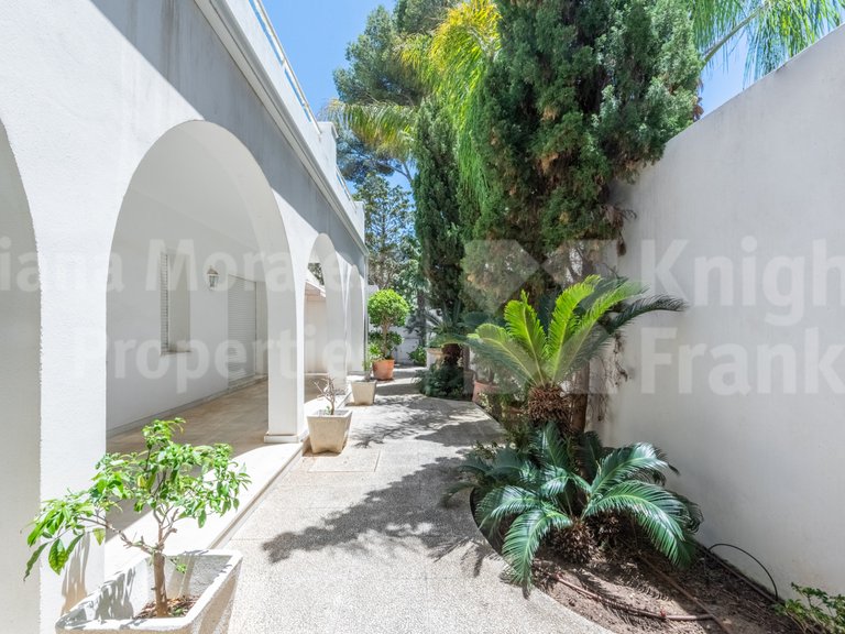 Villa for Sale in Marbella, Malaga 35