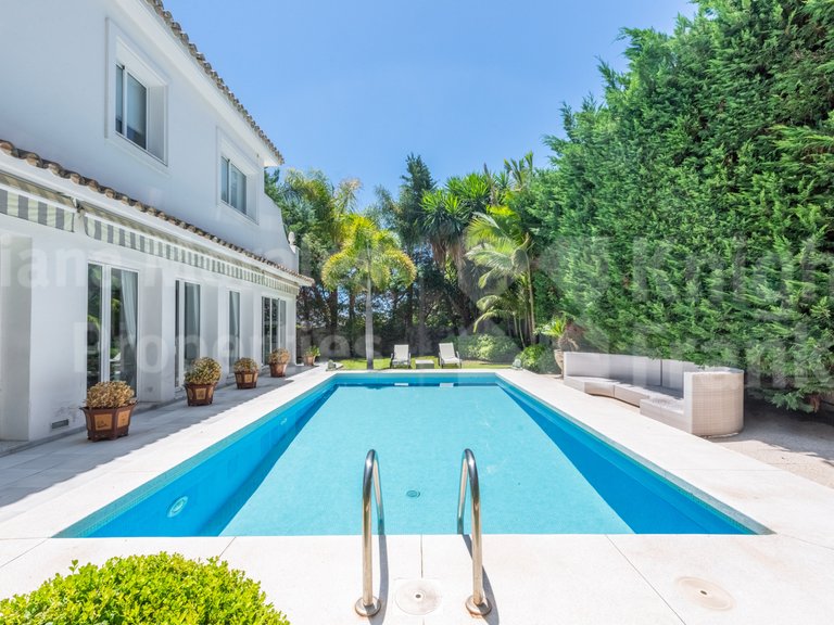Villa for Sale in Marbella, Malaga 3
