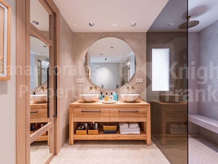 Town House for Sale in Marbella, Malaga 26