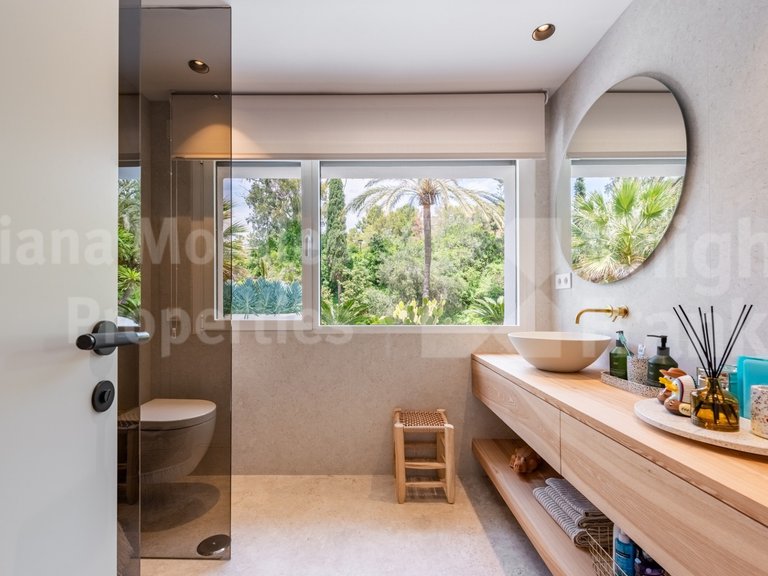 Town House for Sale in Marbella, Malaga 24