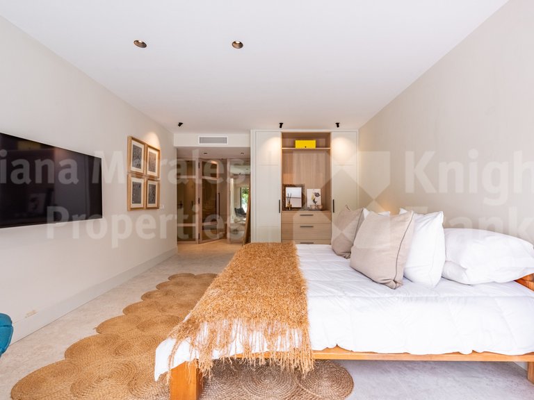 Town House for Sale in Marbella, Malaga 20