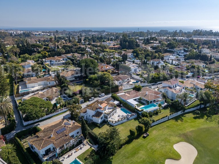 Villa for Sale in San Pedro De Alcantara, Malaga 3