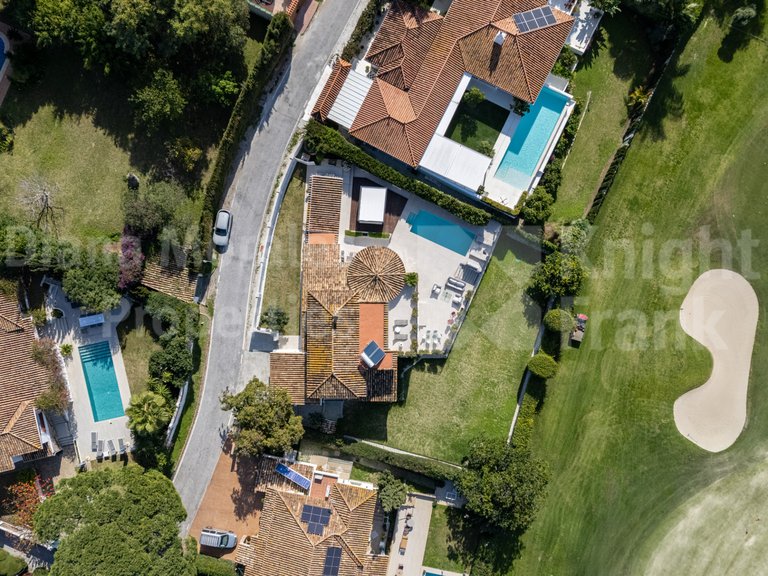 Villa for Sale in San Pedro De Alcantara, Malaga 45