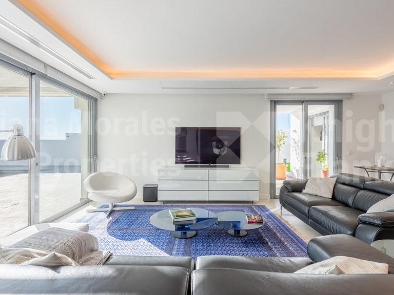 Villa for Sale in Marbella, Malaga 4
