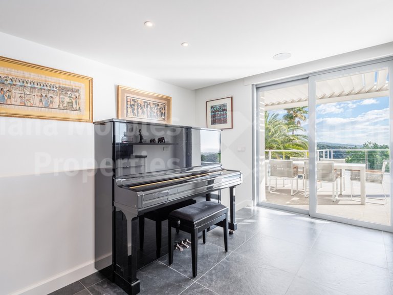 Villa for Sale in Marbella, Malaga 11