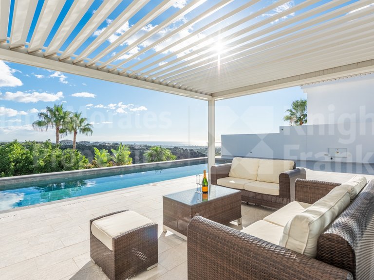 Villa for Sale in Marbella, Malaga 31