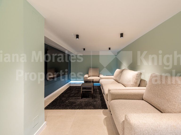 Apartment for Sale in Marbella, Malaga 16
