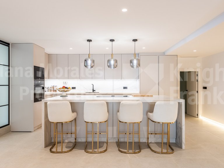 Apartment for Sale in Marbella, Malaga 10