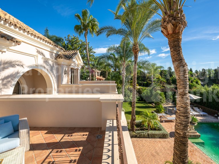 Villa for Rent in San Pedro De Alcantara, Malaga 49