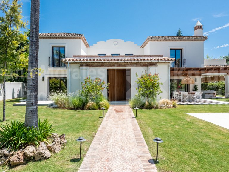 Villa for Sale in Estepona, Malaga 33