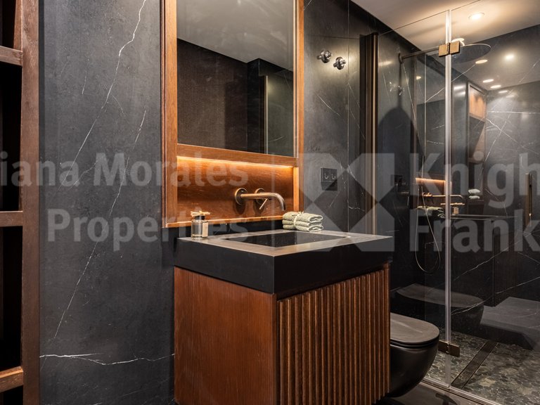 Villa for Sale in Estepona, Malaga 27