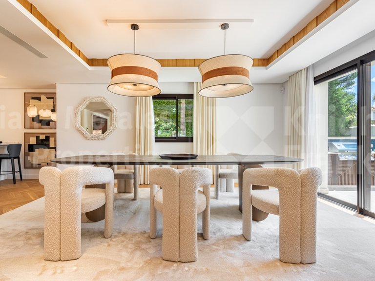 Villa for Sale in Estepona, Malaga 8