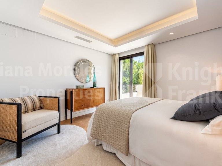 Villa for Sale in Estepona, Malaga 15