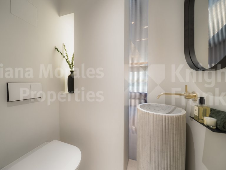 Apartment for Sale in Marbella, Malaga 32