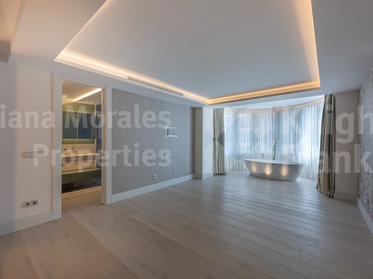 Apartment for Sale in Marbella, Malaga 20