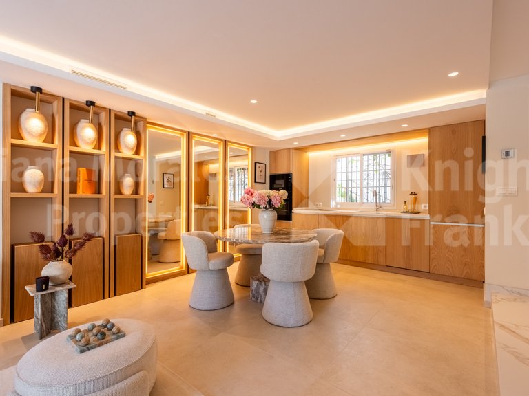 Town House for Sale in Marbella, Malaga 6