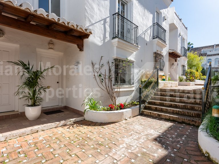 Town House for Sale in Marbella, Malaga 28