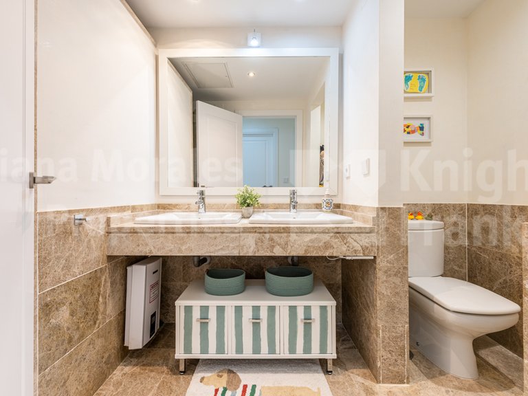 Town House for Sale in Marbella, Malaga 20