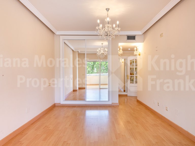 Apartment for Sale in Marbella, Malaga 14